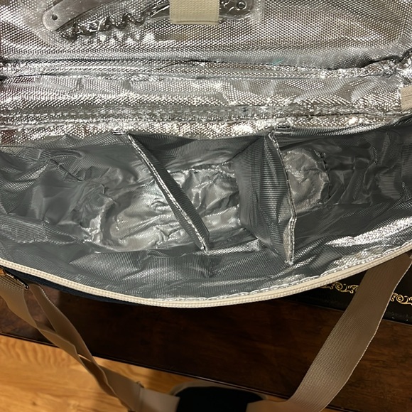 Wine cooler - Picture 6 of 6